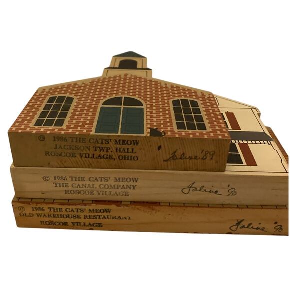 The Cat’s Meow 1986 Roscoe Village Lot of 3 Buildings - Picture 5 of 5